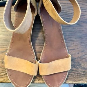 Rock and Country City Classified Sandals